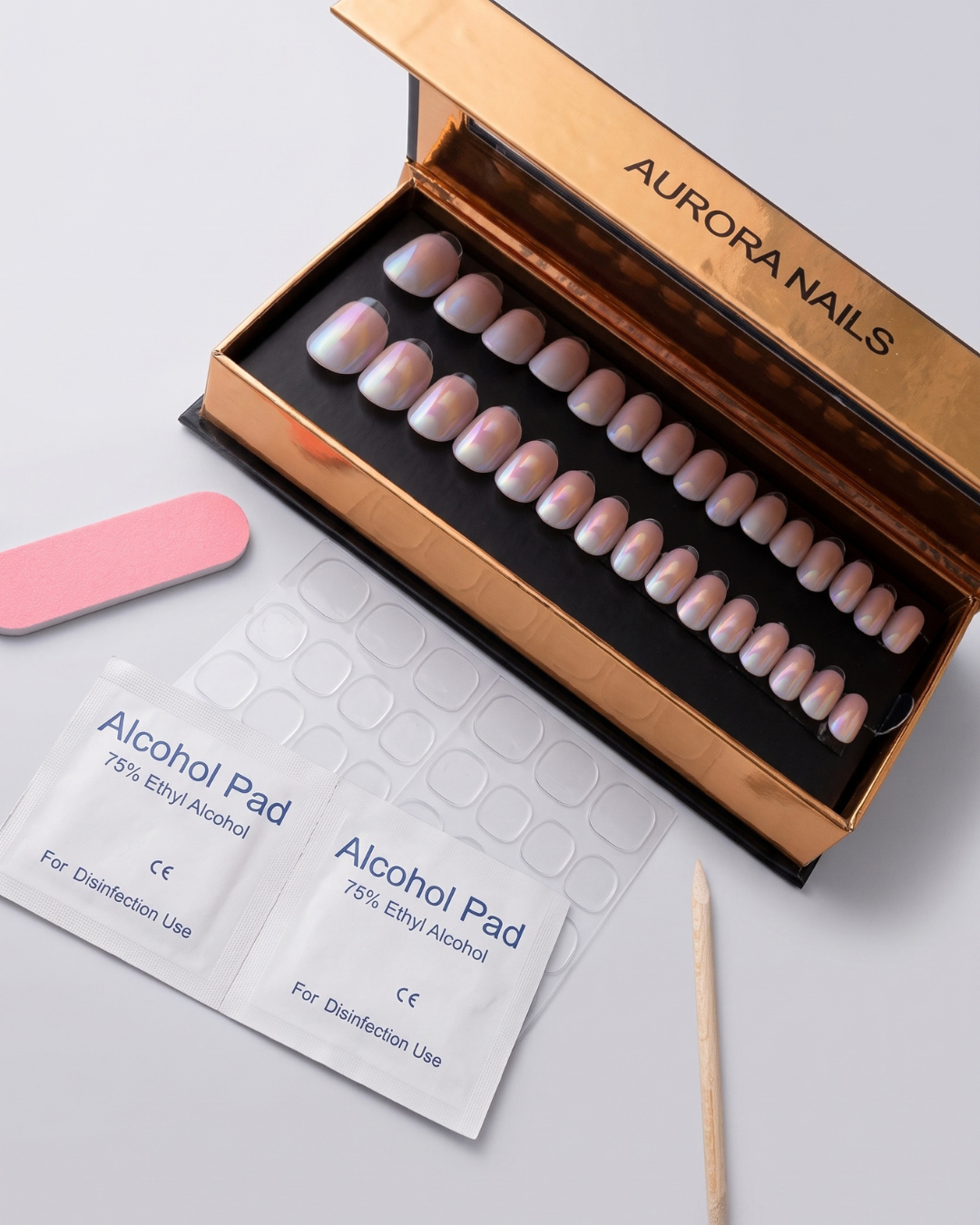 2+1 Gratis Nägel-Set