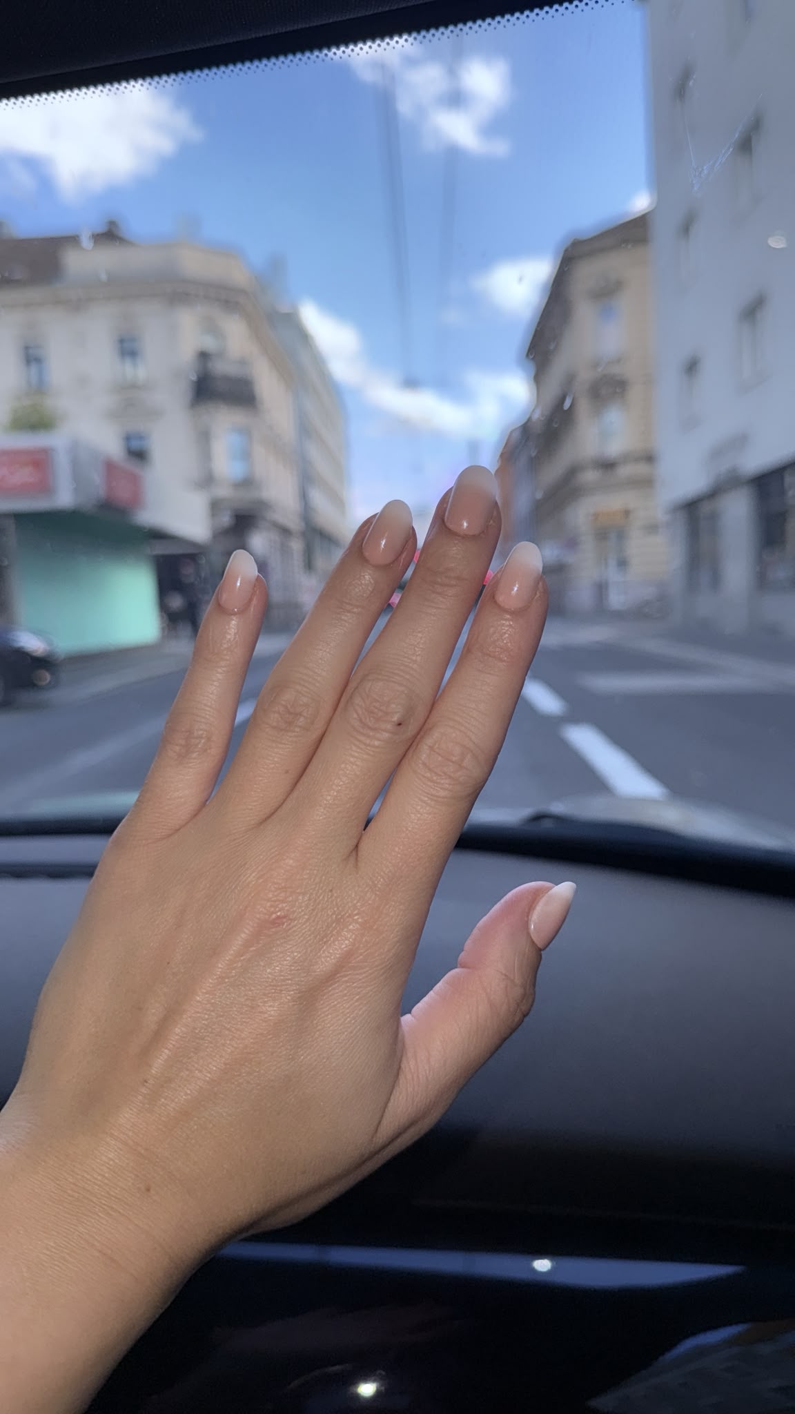 Aurora Nails
